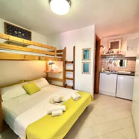 Casa Aaron - Monolocale Con Veranda Sul Mare Apartamento