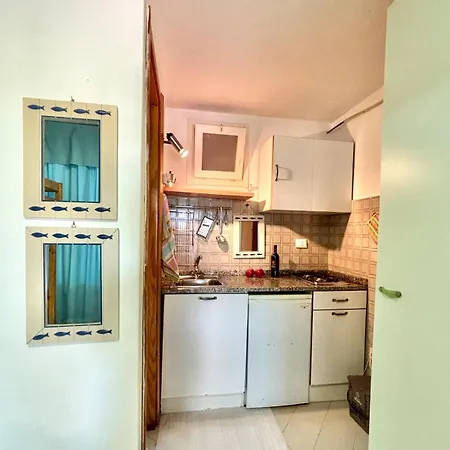 Casa Aaron - Monolocale Con Veranda Sul Mare 아파트